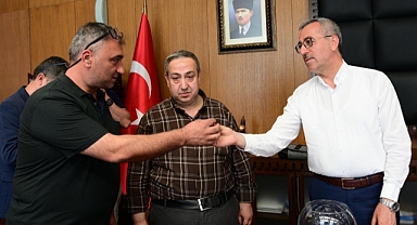 Ayakkabıcı Esnafına Geçici İş Yerleri Teslim Edildi