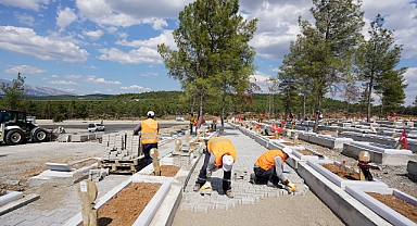 Kapıçam Şehir Mezarlığı’nın Ulaşımı İyileştiriliyor