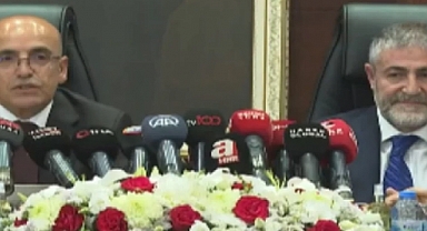 Mehmet Şimşek'ten ekonomiye dair önemli mesajlar