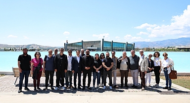 Turizm ve ekonominin öncü kalemleri EXPO 2023’e hayran kaldı