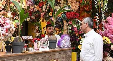 Başkan Güngör, Binevler Bölgesindeki Esnafı Ziyaret Etti