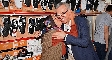 Başkan Güngör, Esnaf ve Vatandaşlarla Bir Arada