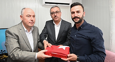 Güngör ve Coşkun, 15 Temmuz Gazisi Yeşilay’ı Ziyaret Etti