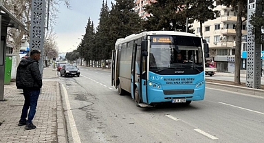 65 yaş üstüne ücretsiz taşımaya devam