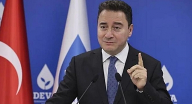 Ali Babacan: Orta sınıfı yeniden ayağa kaldırmak için her türlü çabayı göstereceğiz