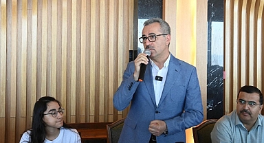 Başkan Güngör, Sınavlarda Dereceye Giren Öğrencilerle Buluştu