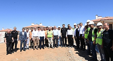 Başkan Güngör: Tüm İlçelerimizde Yoğun Bir Çalışma Var