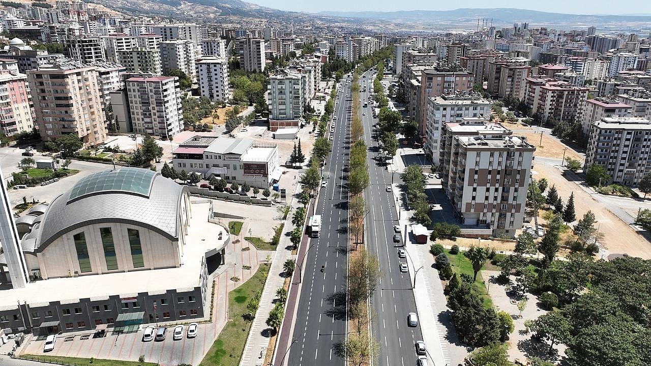 Binevler’de yürüyüş yolları yenileniyor