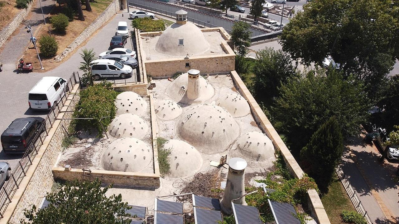 Tarihi Çukur Hamamı’nın Kiralanması İçin İhaleye Çıkılıyor!