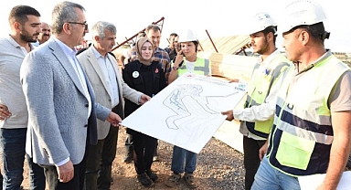 Vali Ünlüer, Baykar ve Önsen TOKİ Konutları İnşaatında İncelemelerde Bulundu