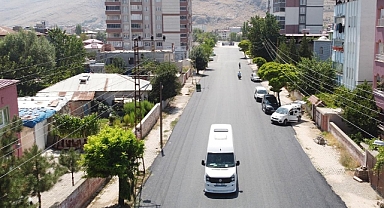 Elbistan’da Darende Caddesi Yenileniyor