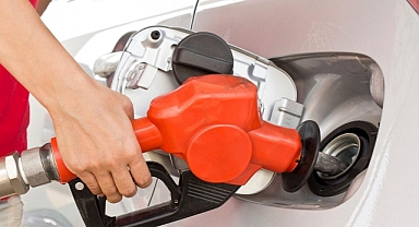 Motorinden sonra benzine de tarihi zam!
