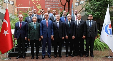 YÖK Başkanı Prof. Dr. Erol Özvar’dan Uzaktan Eğitim Açıklaması