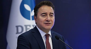 Ali Babacan: 5 yıldır ‘Yeni Anayasa’ deyip ortaya 5 madde koyamadılar