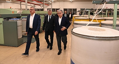 Başkan Güngör ve Vali Ünlüer, İSKUR Tekstil Fabrikasını Ziyaret Etti