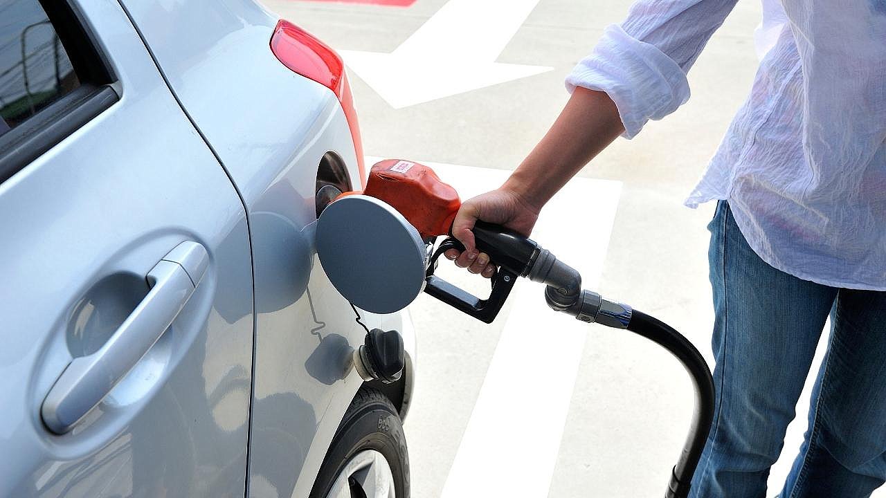 Benzine indirim geldi!