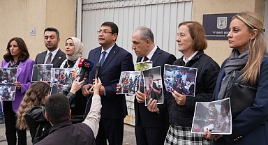 Deva Parti Milletvekilleri, İsrail’in Hastane Katliamını, İsrail Büyükelçiliği Önünde Protesto Etti