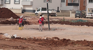 Elbistan Belediyesi’nin ücretsiz sosyal konut projesinin temeli atıldı