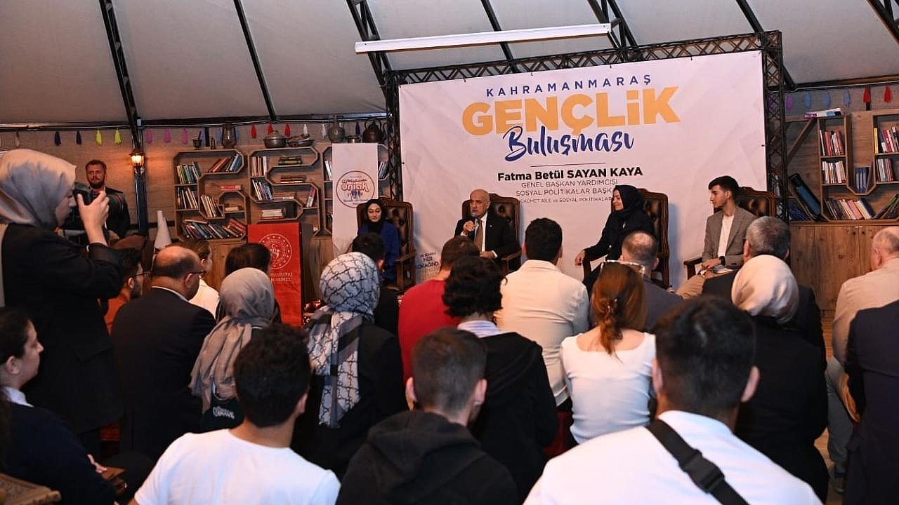 KSÜ’de Gençlik Buluşması Programı Gerçekleştirildi