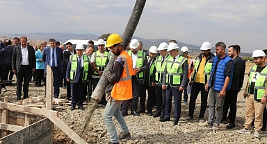 Tekstil İhtisas OSB için temel atma töreni düzenlendi