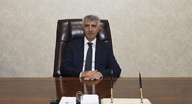 Vali Mükerrem Ünlüer’in 29 Ekim Cumhuriyet Bayramı 100. Yıl kutlama Mesajı