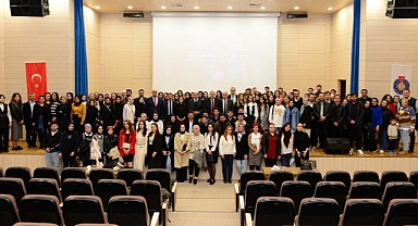 24 Kasım Öğretmenler Günü Coşku ile Kutlandı