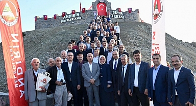 Andırın'da Şehitler Anıtı ve Seyir Terası Açıldı