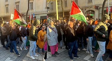 Başkan Çevik, Avusturya’da Filistin’e Destek Eylemine Katıldı