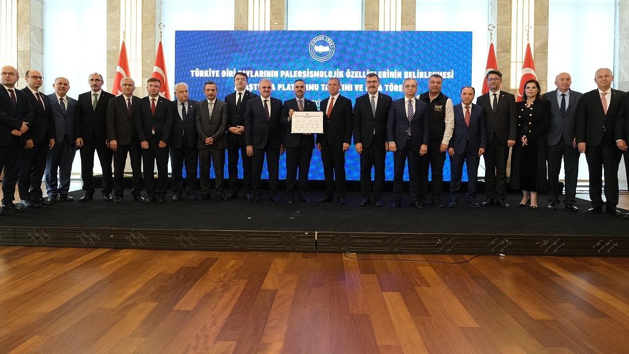 Deprem Riskine Karşı İşbirliği Protokol İmzaları Atıldı