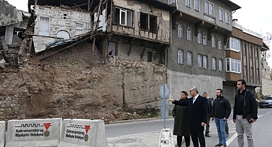 Güngör: Tarihi Dokumuzu Muhafaza Ederek Yeni Kahramanmaraş’ı Oluşturuyoruz