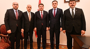 Kirişci, Adalet Bakanlığına bağlı konular için Bakan Tunç ile görüştü