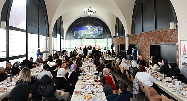 Mahçiçek, özel ihtiyaç sahibi şampiyon sporcular ve aileleriyle bir araya geldi