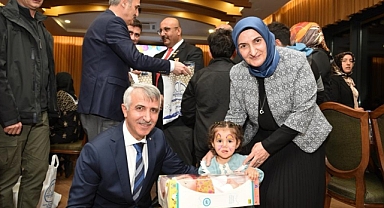 Vali Mükerrem Ünlüer ve Eşi Dr. Selma Ünlüer Şehit Çocuklarına Vefa Programına Katıldı