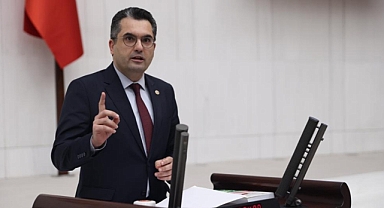 Burak Dalgın, depremzedeler için toplanan bağışları hatırlattı: Kimler bağış sözünü tutmadı?