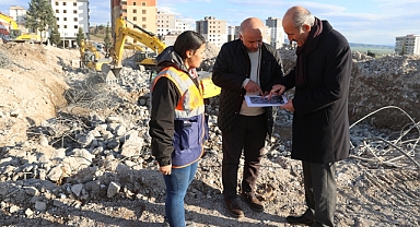 Doğukent'te Yerinde Dönüşümün İlk Kazması Vuruldu