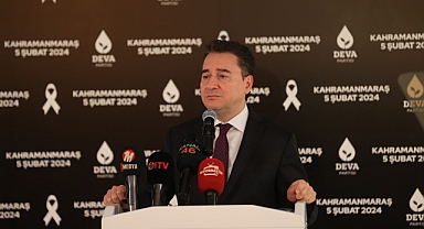 Ali Babacan: Bir sene oldu, vatandaşlarımız başlarını sokacak eve kavuşamıyor