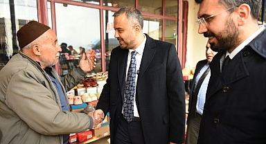 Başkan Adayı Toptaş, Piri Reis Mahallesi’nde Esnaf ve Vatandaşlarla Buluştu