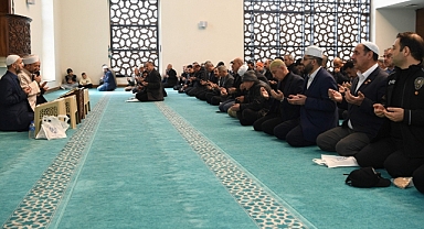 Deprem Şehitleri Dualarla Yâd Edildi