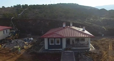 Şehit ailesine evi bu hafta teslim edilecek