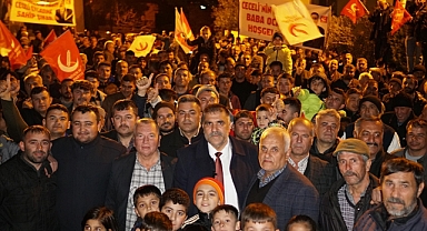 Ceceli Evladı Karaca’yı Bağrına Bastı