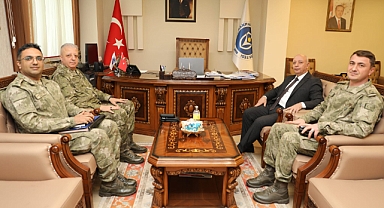 KİÜ VE 2. Zırhlı Tugay Komutanlığı Arasında Protokol İmzalandı