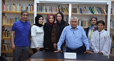 Yazar Kapanoğlu, Edebiyatseverlere Seslendi