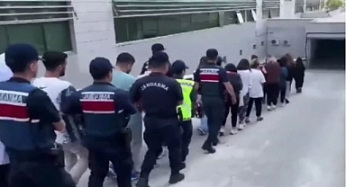 13 ilde 65 ’Siber’ gözaltı!