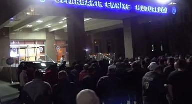 8 ilde ’Mahzen’e 33 gözaltı!