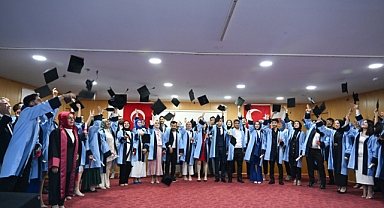 Mezuniyet Coşkusu Afşin'de Yaşandı
