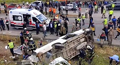 Gaziantep'te Yaşanan Trafik Kazasında 8 Ölü, 11 Yaralı