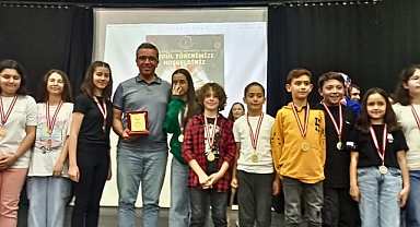 Matematik Şampiyonları Ödüllerini Aldı
