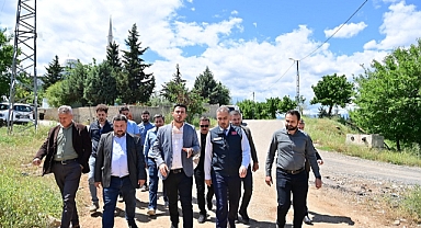 Onikişubat Belediyesi Kilit Parke Yol Çalışmalarına Hız Verdi
