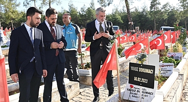 Başkan Görgel’den Bayramda Mezarlık Ziyareti