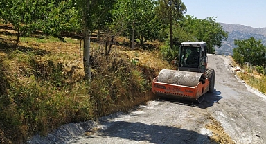 Kabasakal ve Boyalı Mahallelerinde Yol Çalışmalarımız Devam Ediyor